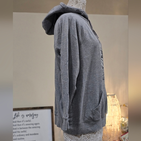 Torrid Strong Live Love Sweat Shirt Hoodie Sz 2 - Picture 5 of 11